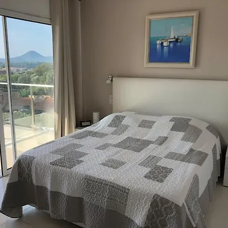 Carmen By Intendance Excellency Apartament *